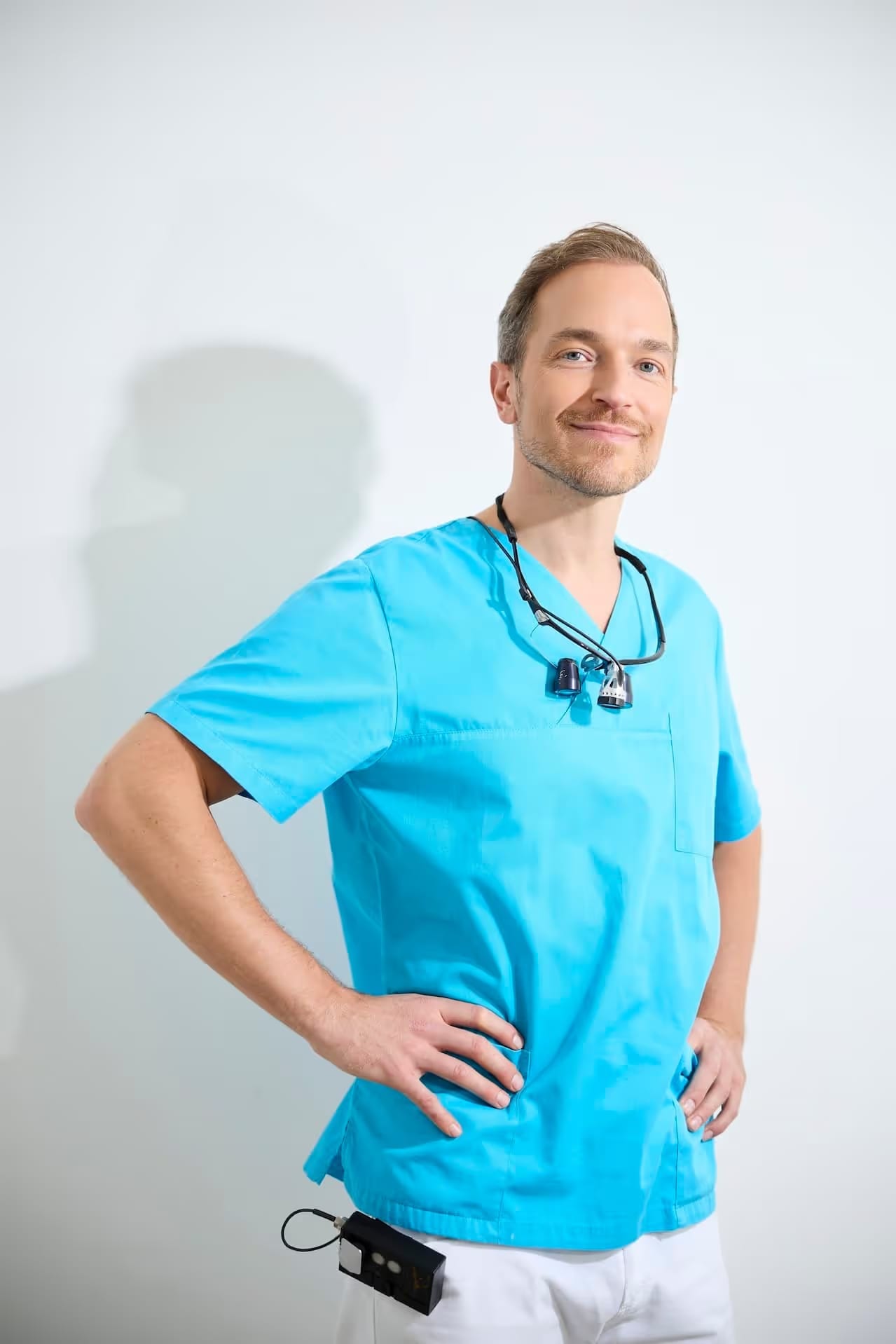 Dr. Frederik Hagelauer